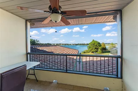 Exterior - 9575 Westover Roberts Rd, Windermere, FL 34786 photo 3 of 14