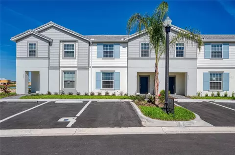 7561 Oak Spring Ln, Davenport, FL 33837