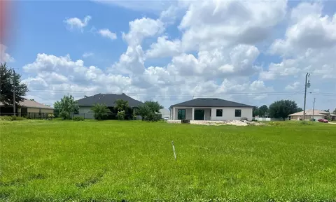 1306 NE 19th Pl, Cape Coral, FL 33909