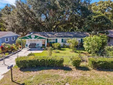 1203 Susan St, Leesburg, FL 34748