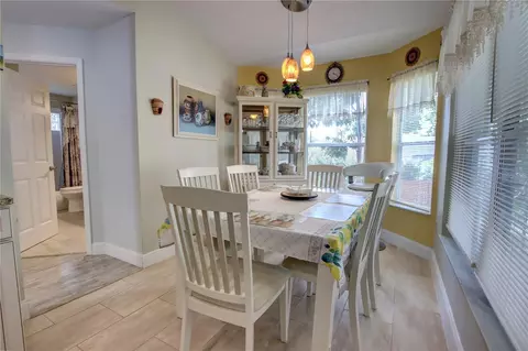 Dining - 2722 Maywood St, Eustis, FL 32726 photo 2 of 3