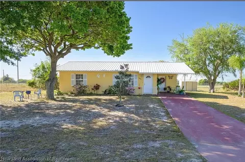 2443 W Newton Rd, Avon Park, FL 33825