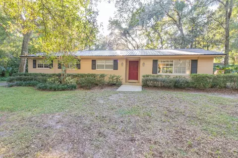 560 N Lake Pleasant Rd, Apopka, FL 32712