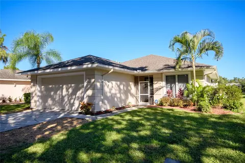 2911 Sunset Vista Ct, Kissimmee, FL 34747