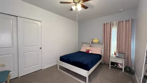 Bedroom - 136 Hamlet Loop, Davenport, FL 33837 photo 3 of 5