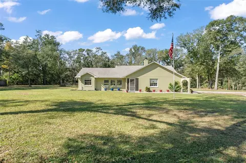 22126 Quale Grove Rd, Eustis, FL 32736