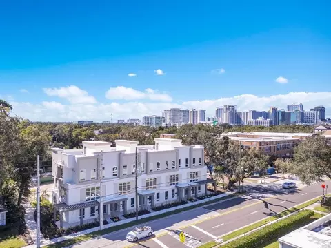 1002 E Robinson St, Orlando, FL 32801