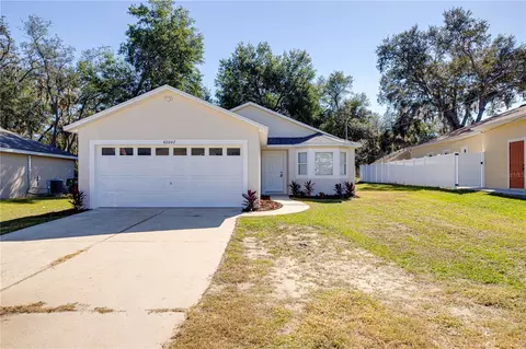 40042 Palm St, Lady Lake, FL 32159