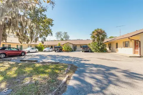1672 Espanola Ave, Daytona Beach, FL 32117