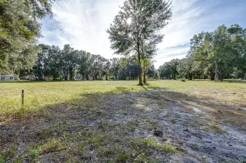 Se 124th Ave, Webster, FL 33597