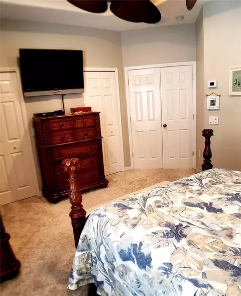 Bedroom - 5662 Whitehead St, Bradenton, FL 34203 photo 4 of 7