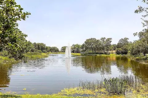 View/Area - 5662 Whitehead St, Bradenton, FL 34203 photo 6 of 6