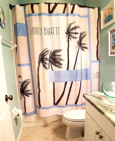 Bath - 5662 Whitehead St, Bradenton, FL 34203 photo 4 of 8