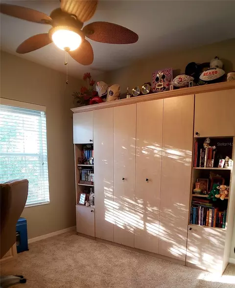 Bedroom - 5662 Whitehead St, Bradenton, FL 34203 photo 5 of 7