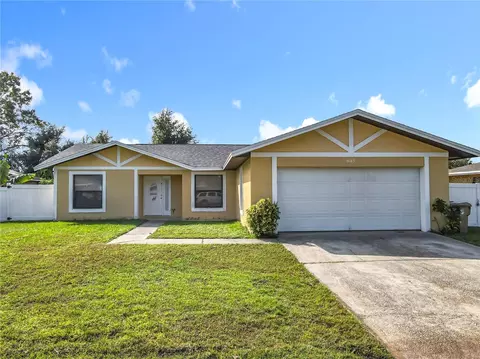 635 Fresno Ct, Kissimmee, FL 34758