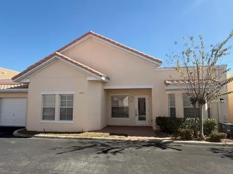 1023 David Walker Dr #B6, Tavares, FL 32778