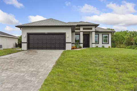 558 Rutland Cir, Port Charlotte, FL 33954