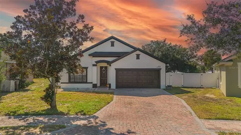 907 Bridgeford Crossing Blvd, Davenport, FL 33837