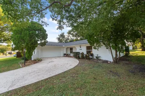 304 Barclay Ave, Altamonte Springs, FL 32701