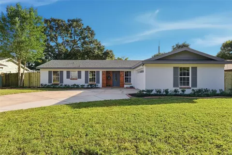 2410 Dellwood Dr, Orlando, FL 32806