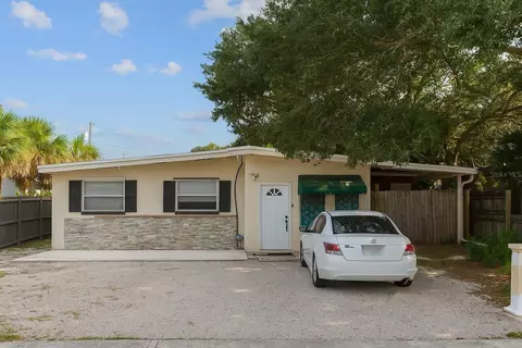 110 NE Monroe Cir N, Saint Petersburg, FL 33702