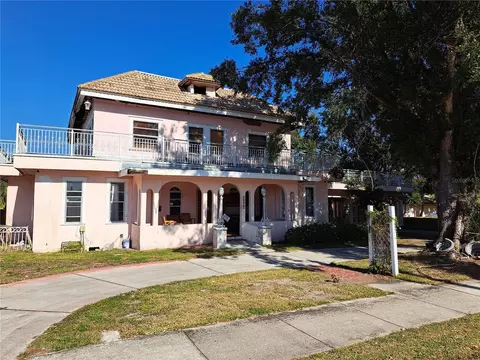 4715 Beach Blvd, Orlando, FL 32803
