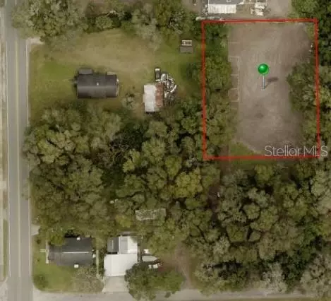 E Delaware Avenue, Lake Helen, FL 32744