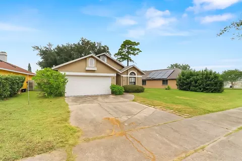 152 River Chase Dr, Orlando, FL 32807