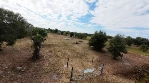 16382 NW 270th St, Okeechobee, FL 34972
