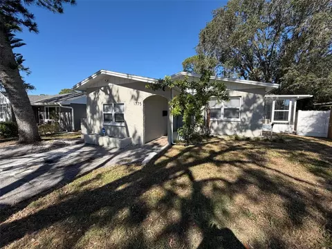 1775 New Hampshire Ave NE, Saint Petersburg, FL 33703