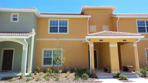 2945 Banana Palm Dr, Kissimmee, FL 34747