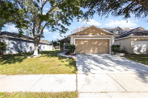 271 Daniels Pointe Dr, Winter Garden, FL 34787