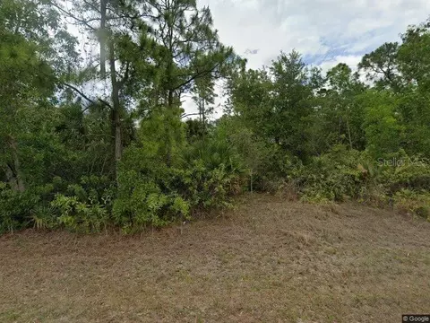 3203 E 8th St, Lehigh Acres, FL 33972