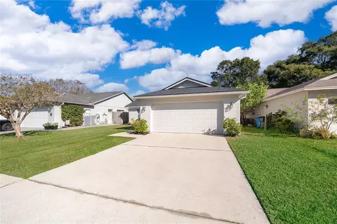 1056 Alpug Ave, Oviedo, FL 32765