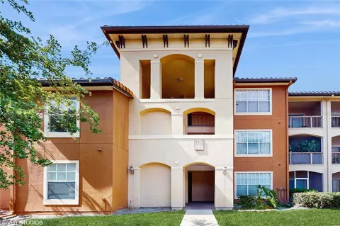 5512 Metrowest Blvd #203, Orlando, FL 32811
