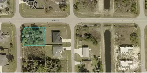 1028 Atherton Ave, Lehigh Acres, FL 33971