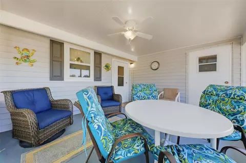 614 Challenger Ave, Davenport, FL 33897