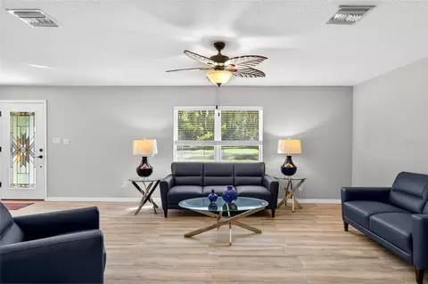 Living - 201 N West St, Interlachen, FL 32148 photo 1 of 10