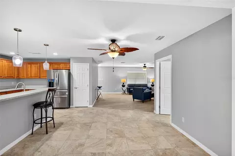 Entry Way - 201 N West St, Interlachen, FL 32148 photo 2 of 2