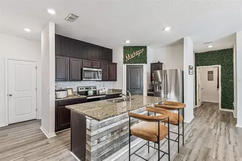 Kitchen - 5829 Bovine Dr, Saint Cloud, FL 34771 photo 2 of 2