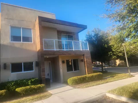 3160 Pantanal Ln, Kissimmee, FL 34747