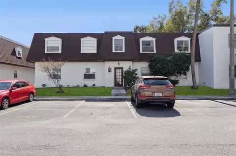 9122 Tudor Dr #M102, Tampa, FL 33615