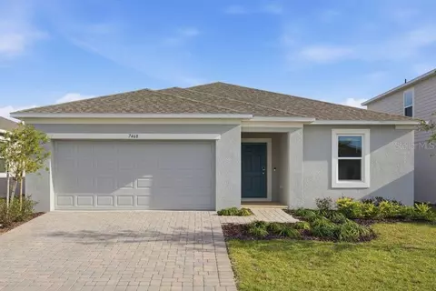 7468 Sandstone Dr, Groveland, FL 34736