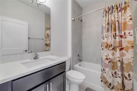 Bath - 3034 Adrian Dr, Ormond Beach, FL 32174 photo 3 of 3