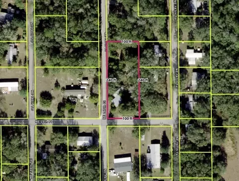 2899 NE 147th Ct, Silver Springs, FL 34488