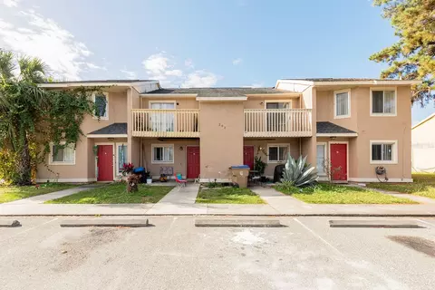 202 Watts Ln, Kissimmee, FL 34743