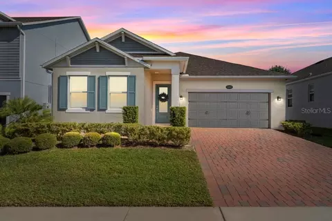 1808 Western Trailway Dr, Oakland, FL 34787