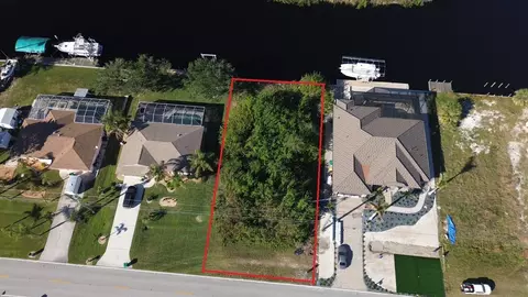 8845 Calumet Blvd, Port Charlotte, FL 33981