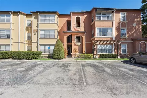 5120 Conroy Rd #28, Orlando, FL 32811