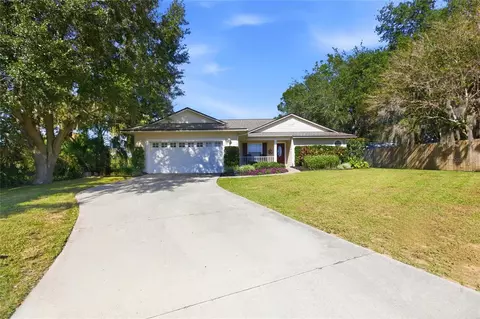 2756 Monte Carlo Dr, Eustis, FL 32726